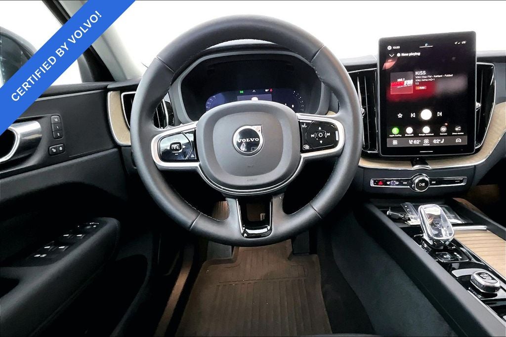 2026 Volvo XC60 B5 Plus