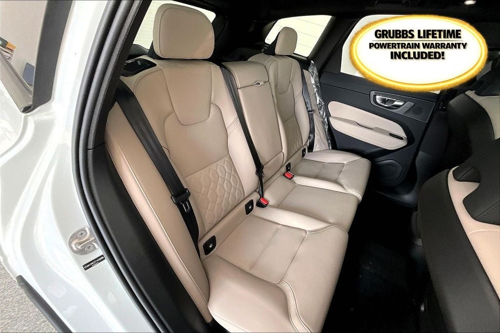 2026 Volvo XC60 B5 Plus