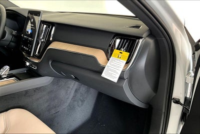 2026 Volvo XC60 B5 Plus