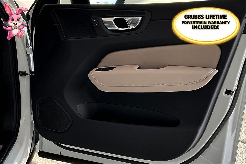 2026 Volvo XC60 B5 Plus