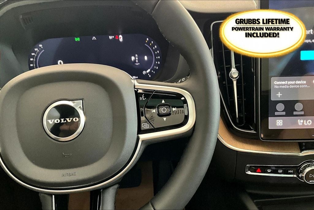 2026 Volvo XC60 B5 Plus