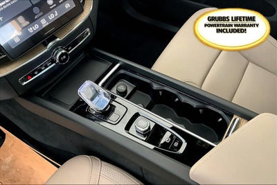 2026 Volvo XC60 B5 Plus