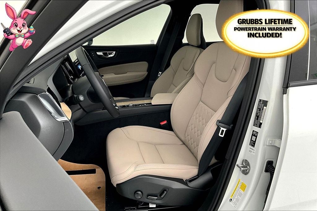 2026 Volvo XC60 B5 Plus