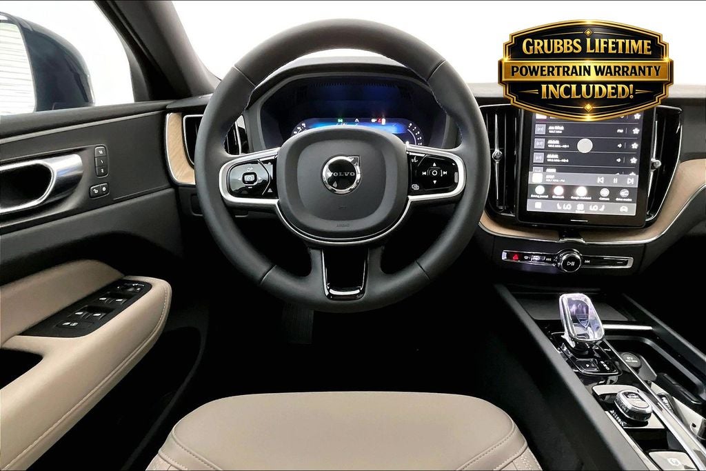 2026 Volvo XC60 B5 Plus