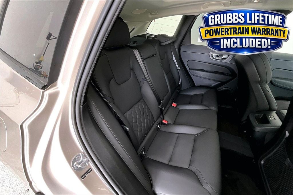 2026 Volvo XC60 B5 Plus