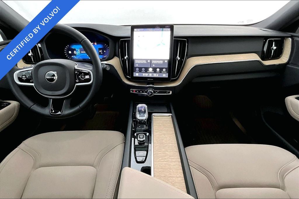 2026 Volvo XC60 B5 Plus