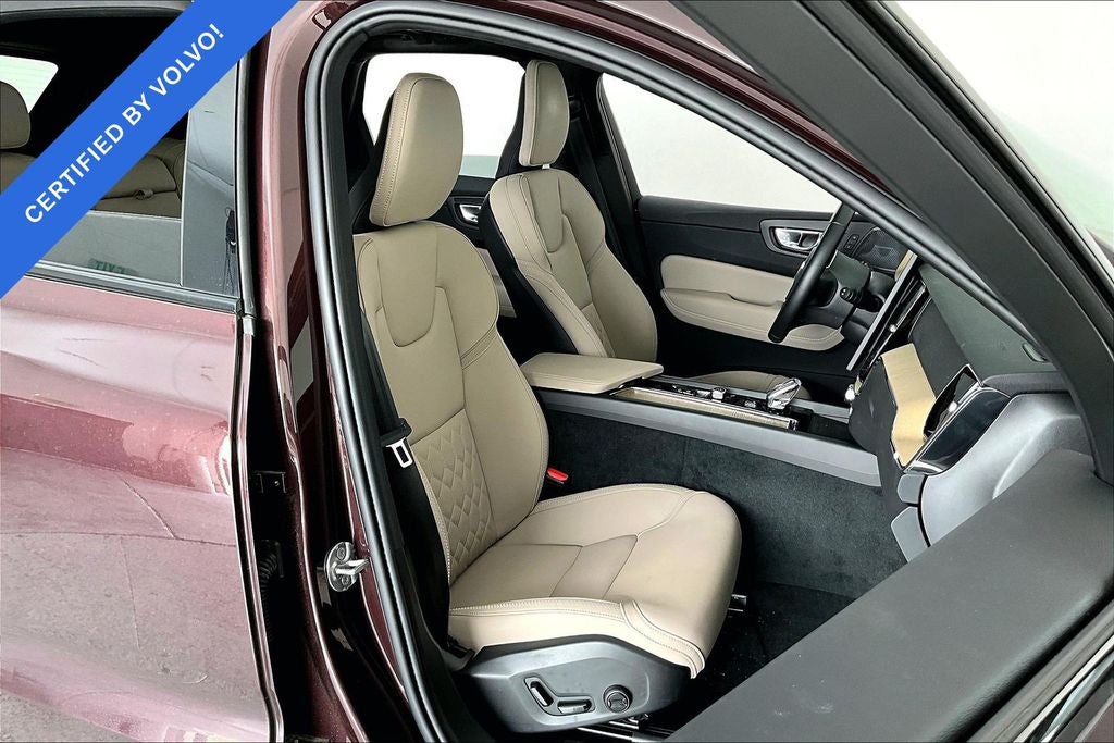 2026 Volvo XC60 B5 Plus