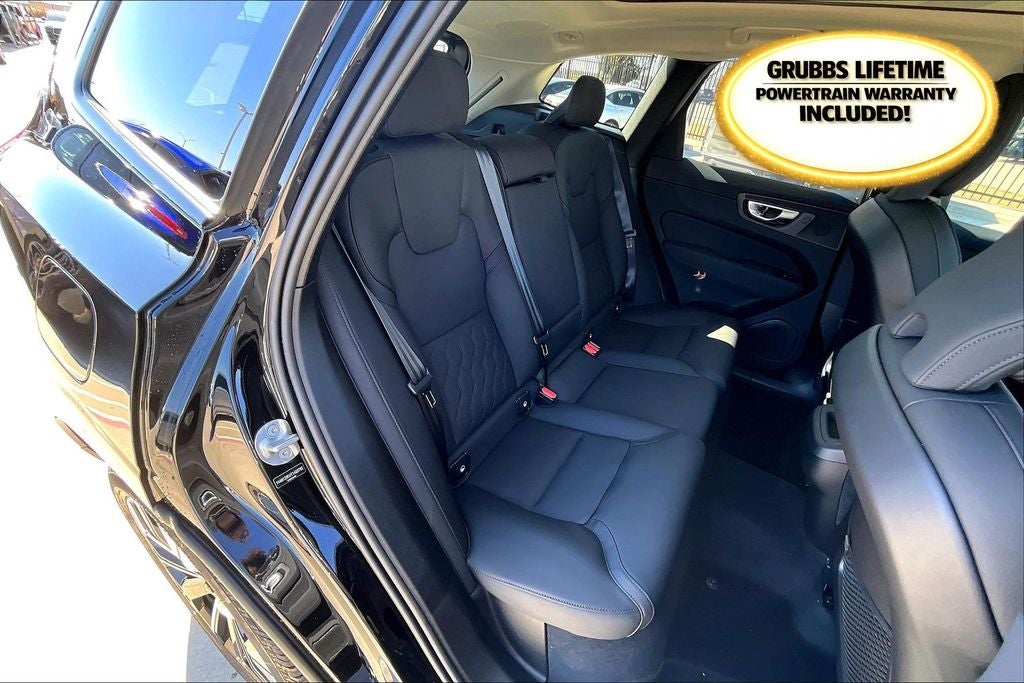 2026 Volvo XC60 B5 Plus