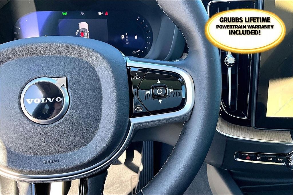 2026 Volvo XC60 B5 Plus