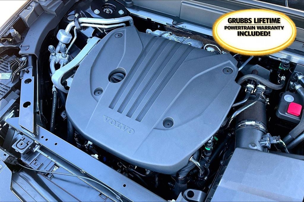 2026 Volvo XC60 B5 Plus