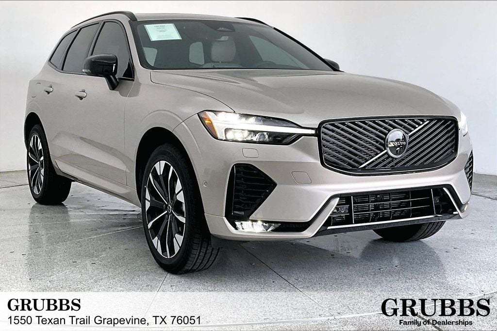 2026 Volvo XC60 B5 Plus
