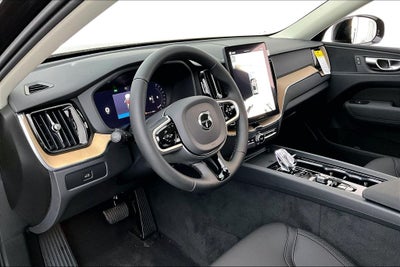2026 Volvo XC60 B5 Plus
