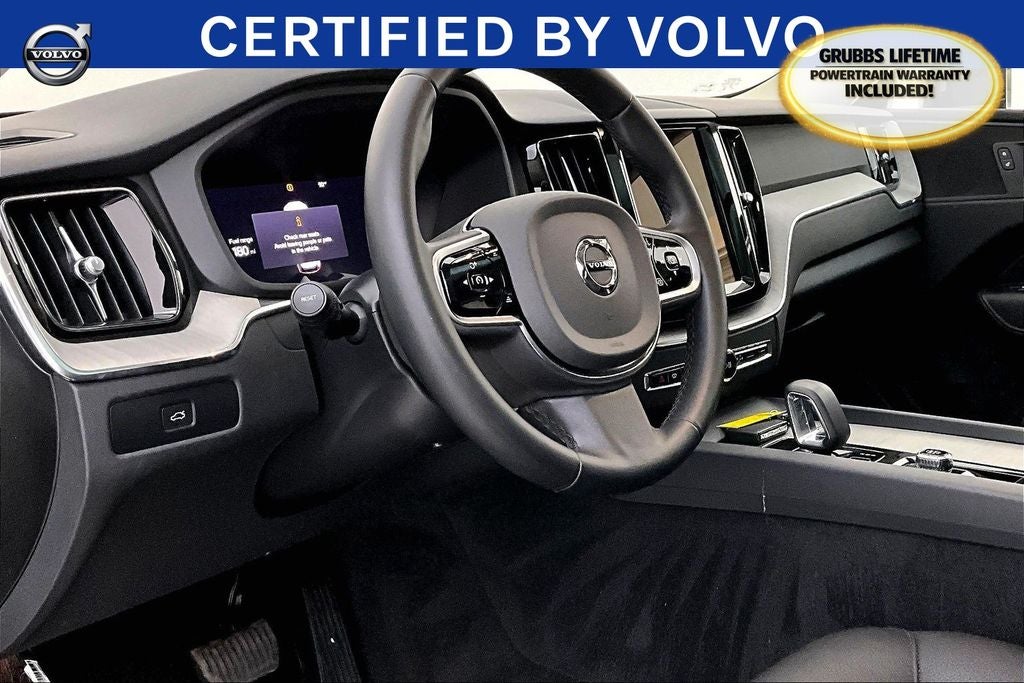 2025 Volvo XC60 B5 Plus