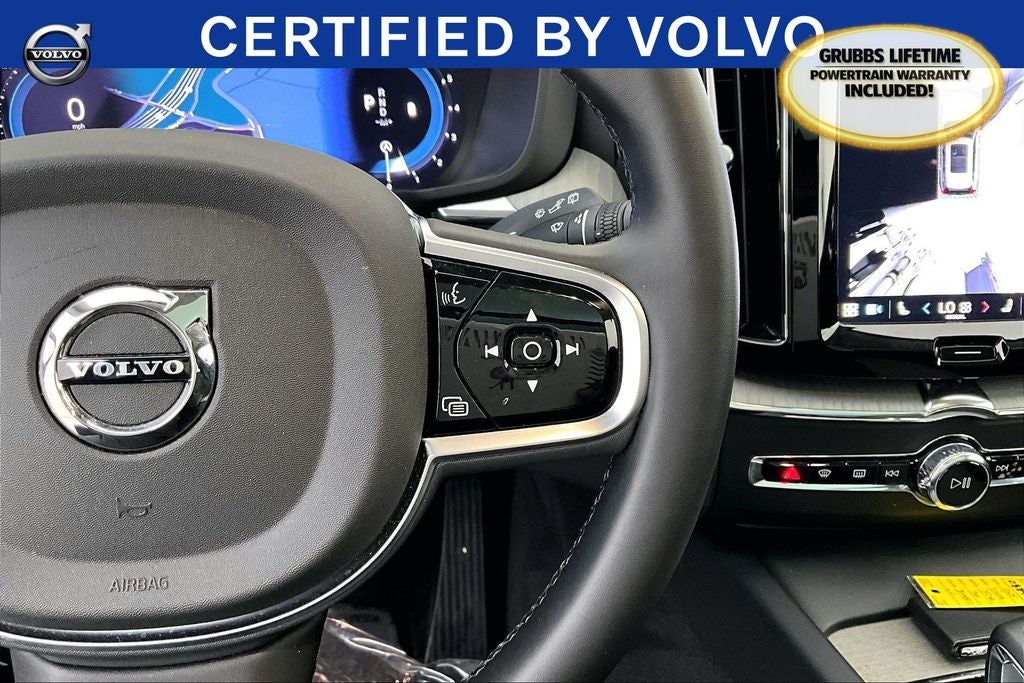 2025 Volvo XC60 B5 Plus