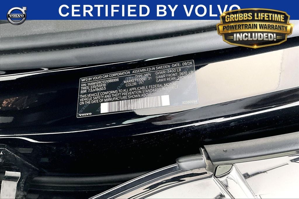 2025 Volvo XC60 B5 Plus