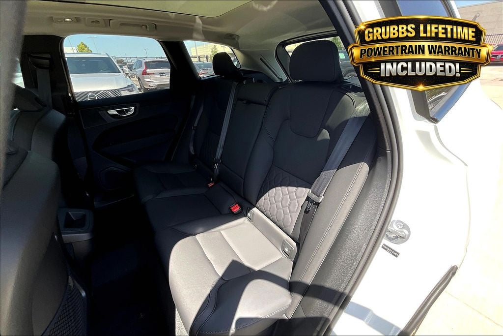 2026 Volvo XC60 B5 Plus