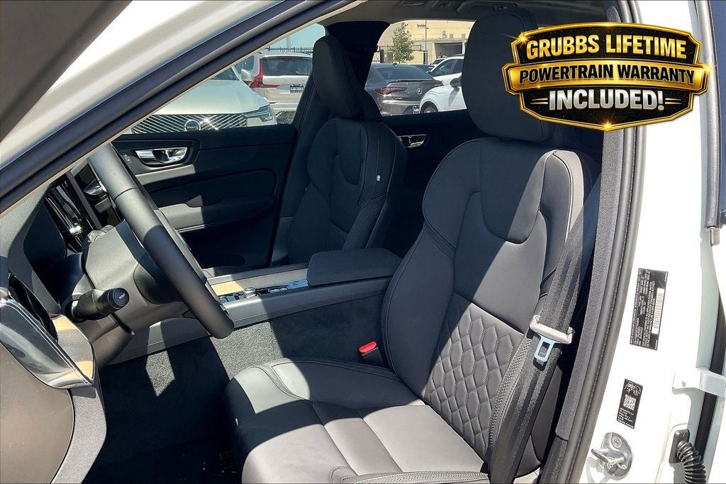 2026 Volvo XC60 B5 Plus