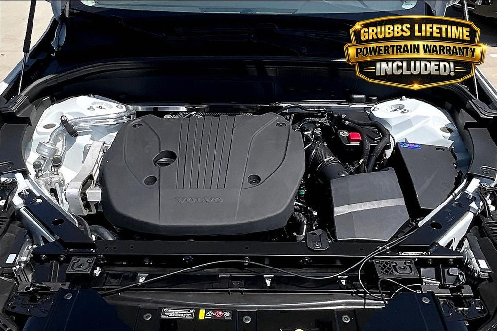 2026 Volvo XC60 B5 Plus