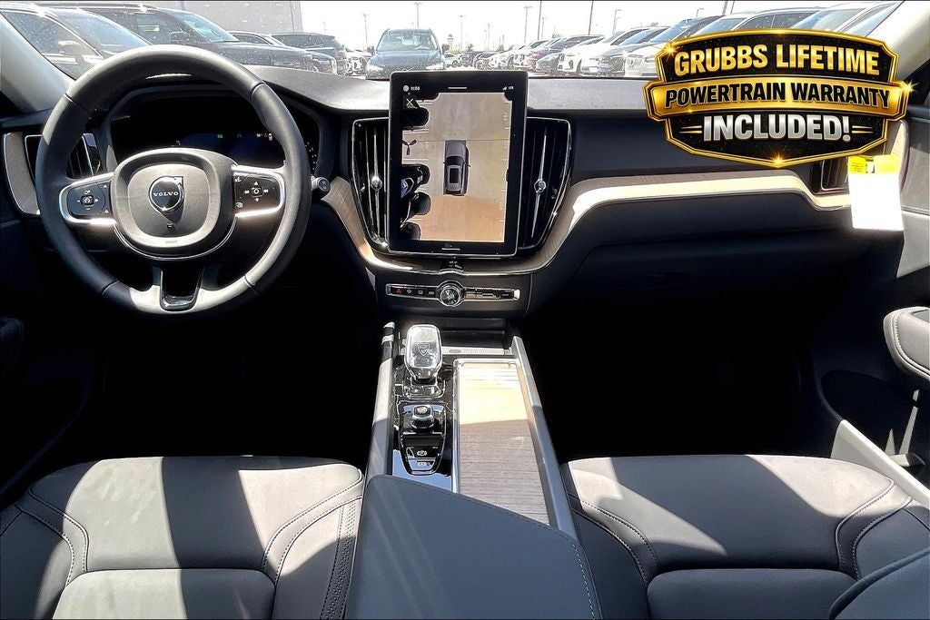 2026 Volvo XC60 B5 Plus