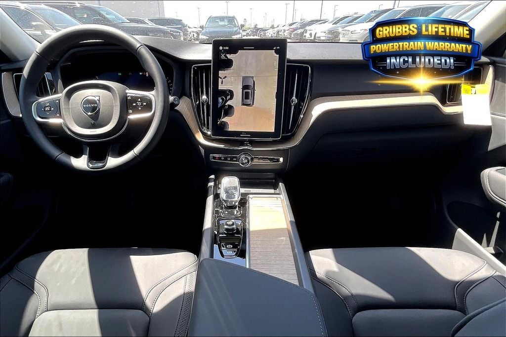 2026 Volvo XC60 B5 Plus