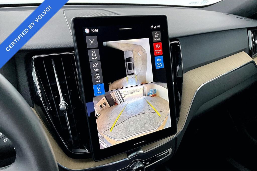 2026 Volvo XC60 B5 Plus