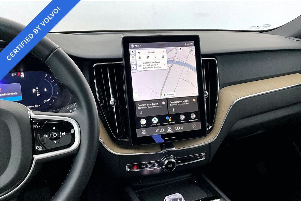 2026 Volvo XC60 B5 Plus