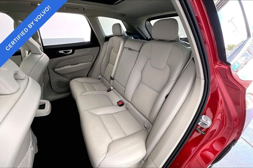 2025 Volvo XC60 B5 Plus