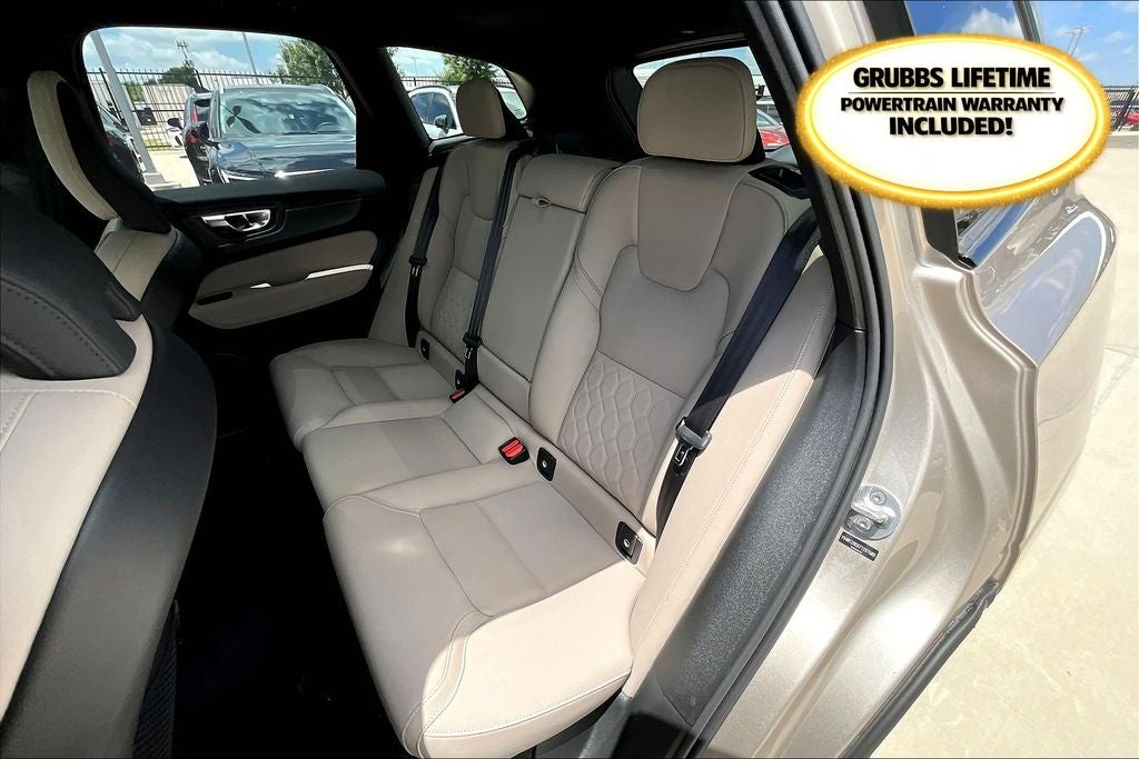 2026 Volvo XC60 B5 Plus