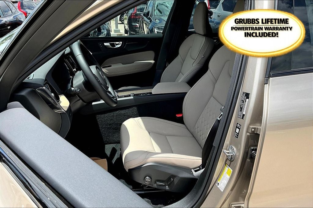 2026 Volvo XC60 B5 Plus