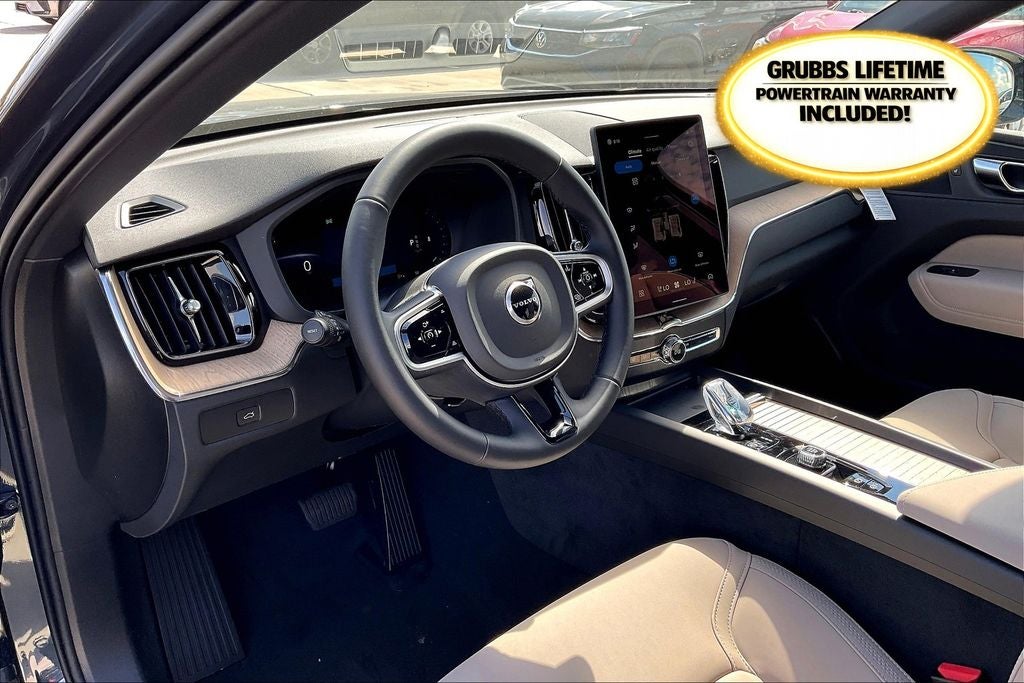 2026 Volvo XC60 B5 Plus