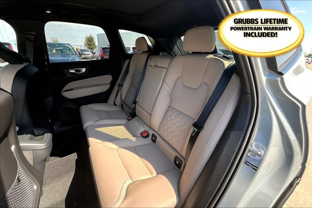 2026 Volvo XC60 B5 Plus