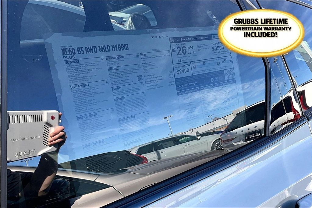 2026 Volvo XC60 B5 Plus