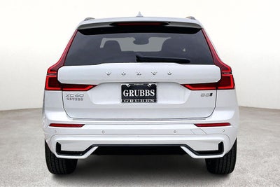 2026 Volvo XC60 B5 Plus