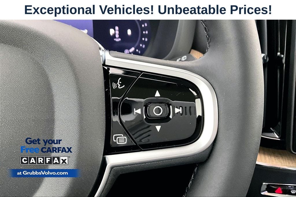 2026 Volvo XC60 B5 Plus