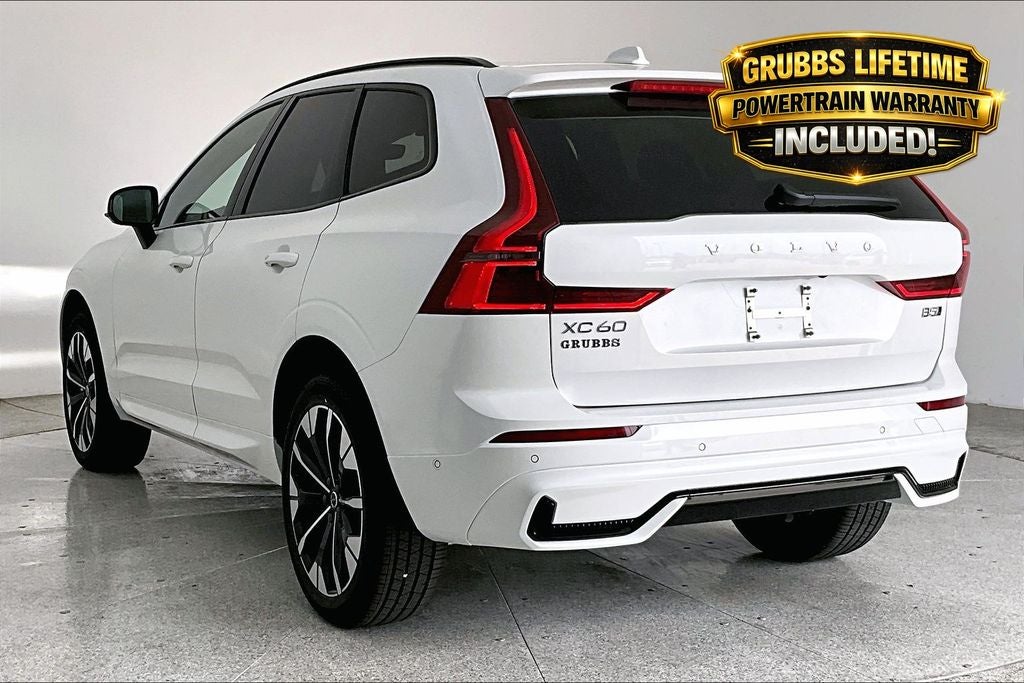 2026 Volvo XC60 B5 Plus