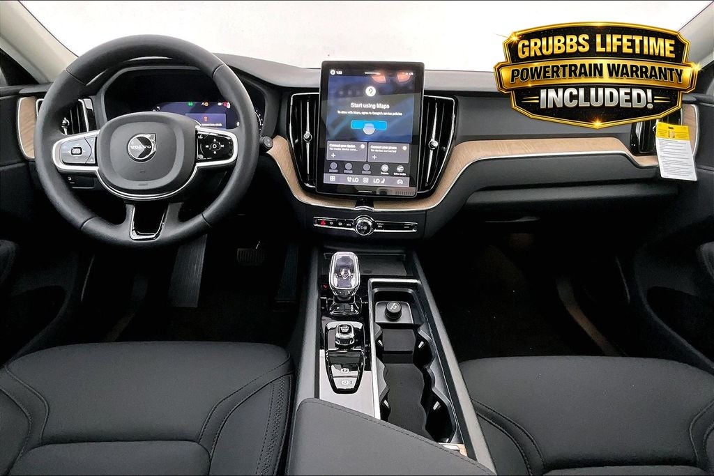 2026 Volvo XC60 B5 Plus