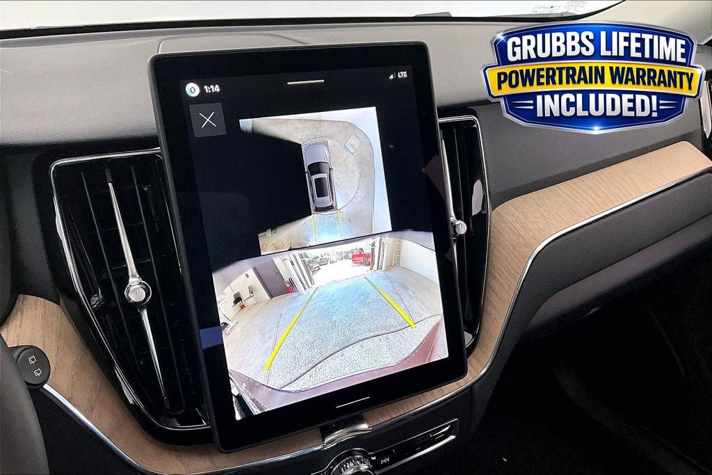 2026 Volvo XC60 B5 Plus