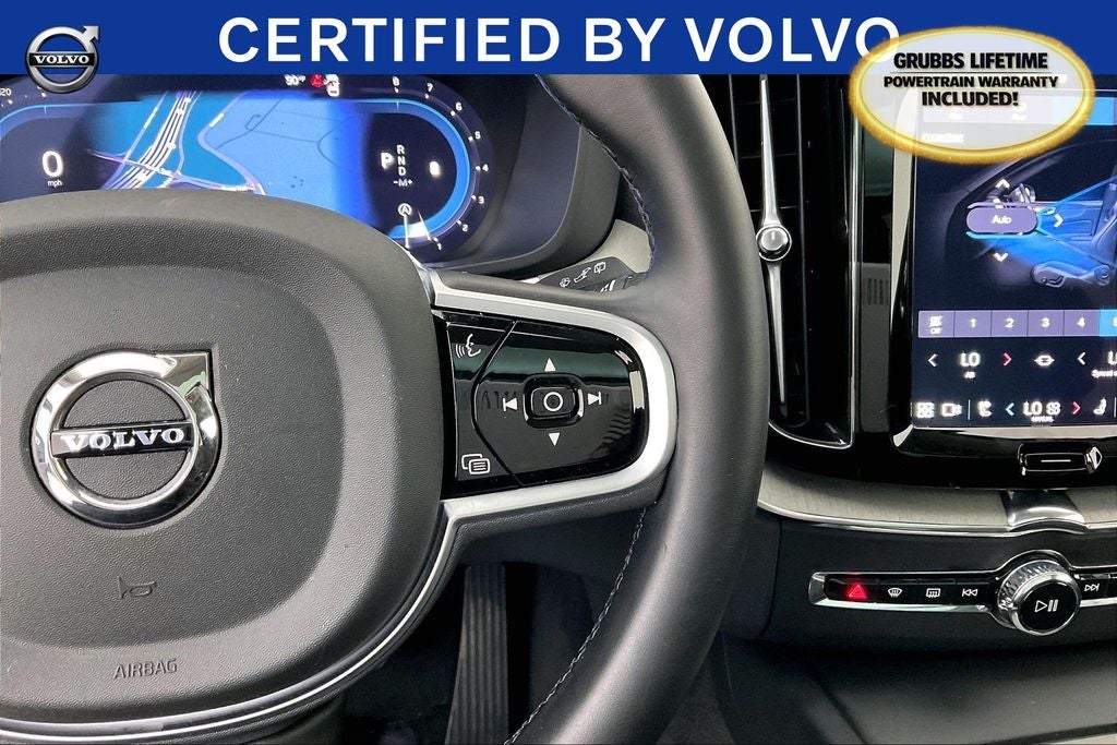 2025 Volvo XC60 B5 Plus