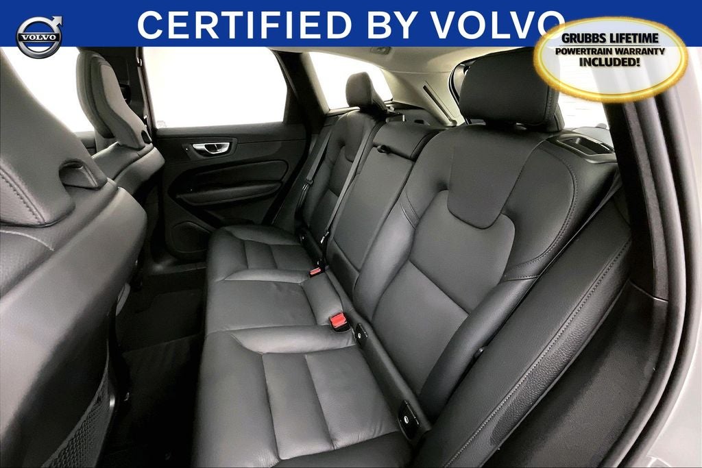 2025 Volvo XC60 B5 Plus