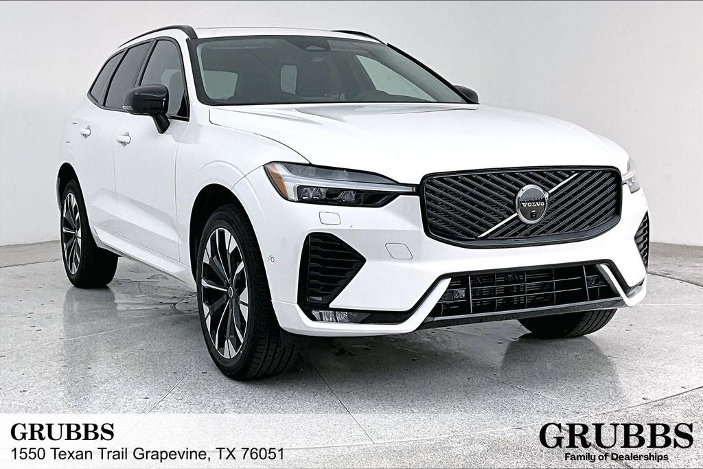 2026 Volvo XC60 B5 Plus