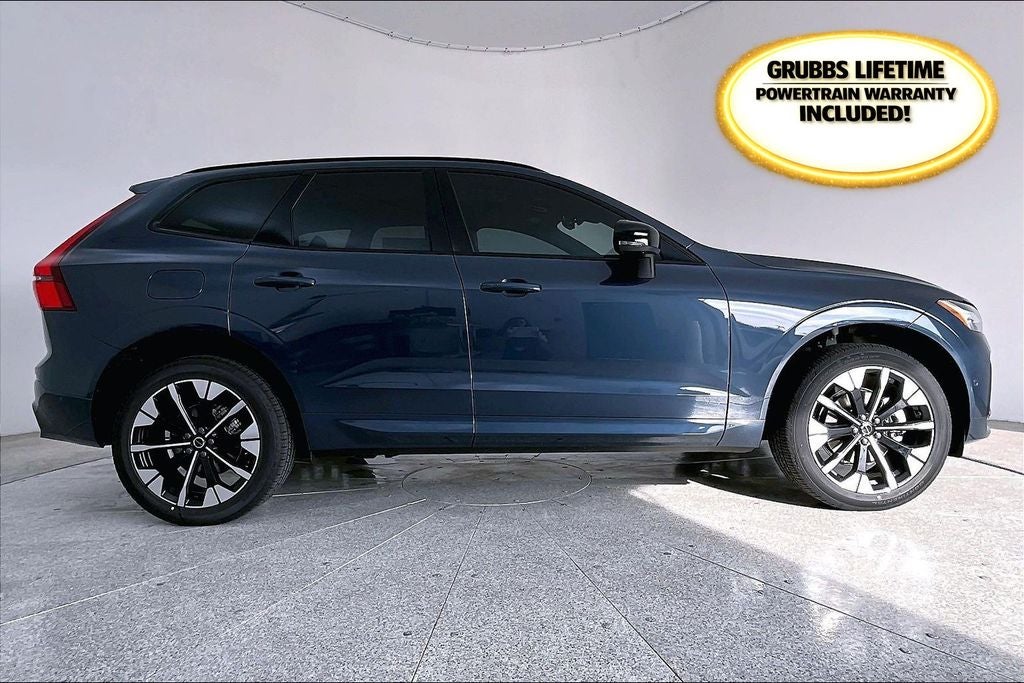 2026 Volvo XC60 B5 Plus