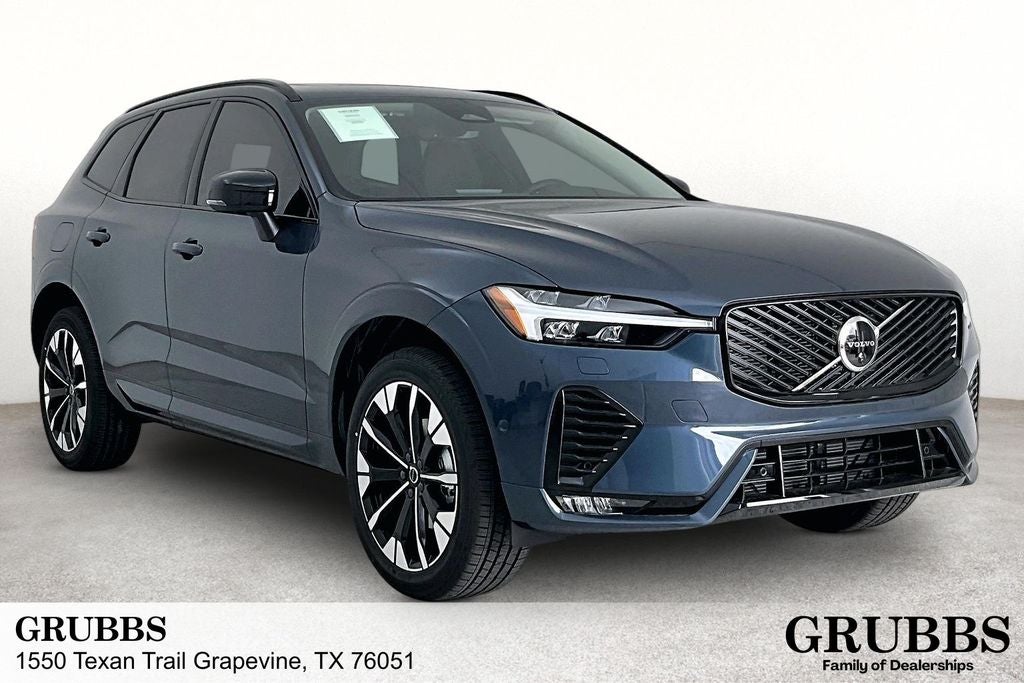 2026 Volvo XC60 B5 Plus