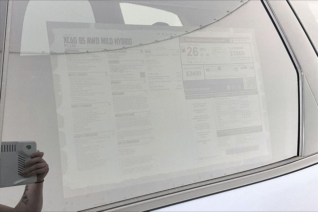2026 Volvo XC60 B5 Plus