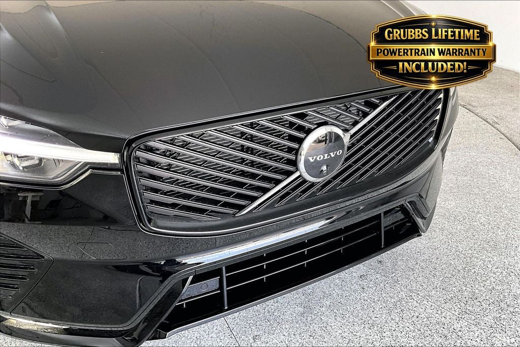 2026 Volvo XC60 B5 Plus
