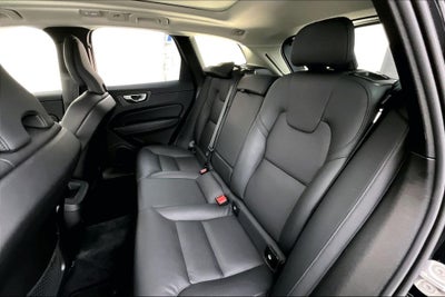 2025 Volvo XC60 B5 Plus