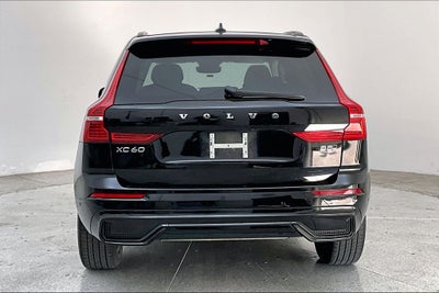 2025 Volvo XC60 B5 Plus