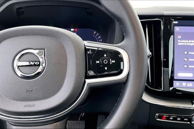2025 Volvo XC60 B5 Plus