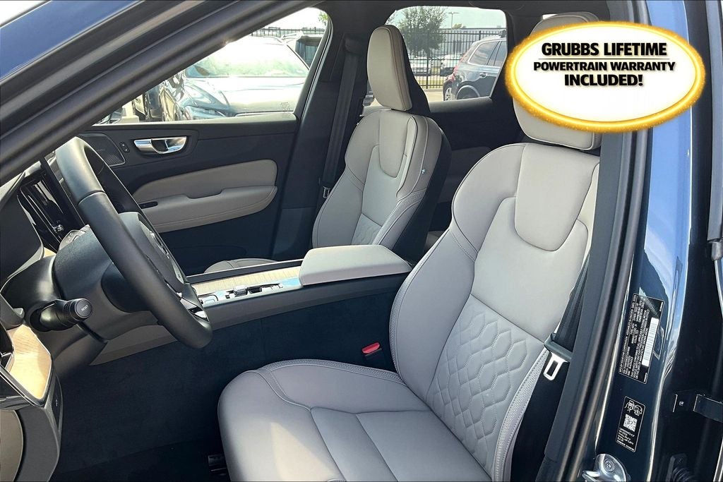 2026 Volvo XC60 B5 Plus