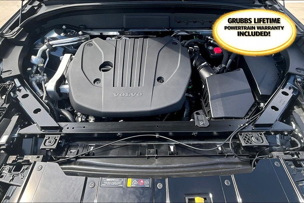 2026 Volvo XC60 B5 Plus