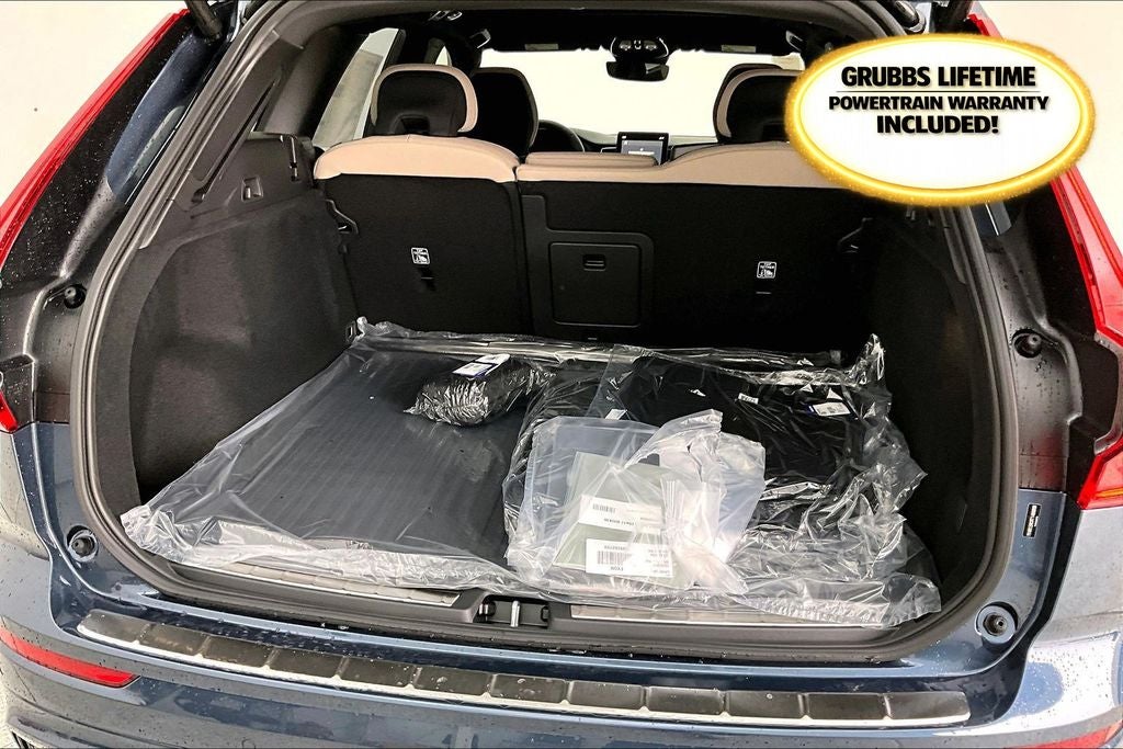 2026 Volvo XC60 B5 Plus